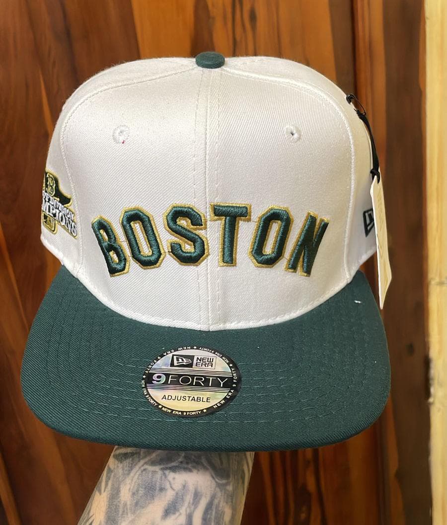 Gorra Boston perfecto para destacar el evento y el estilo ajustable